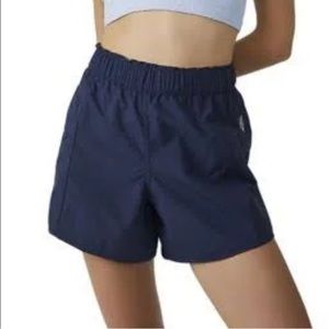 FP movemenet  by free people women’s blue shorts XS L121-37